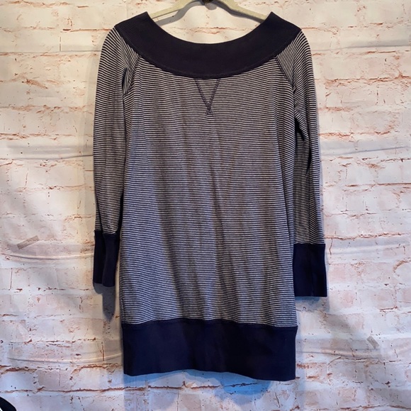 Free People long sweater stripe tunic scoop neck Small pullover navy top - Picture 1 of 9
